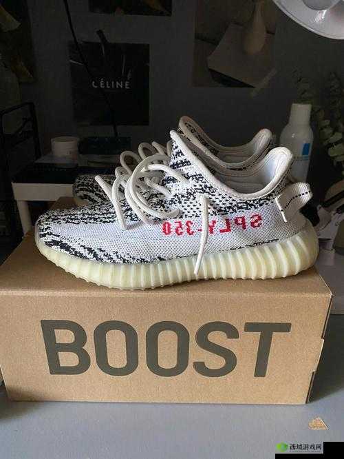 Yeezy380 蜜桃粉和白色的魅力：时尚潮流的璀璨展现