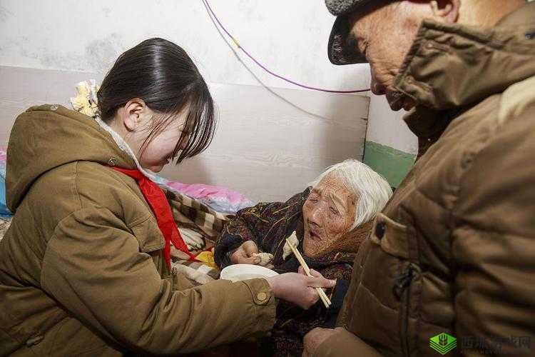 郑州96岁菜馍老奶奶，岁月悠长，温情依旧，实际年龄仅82岁